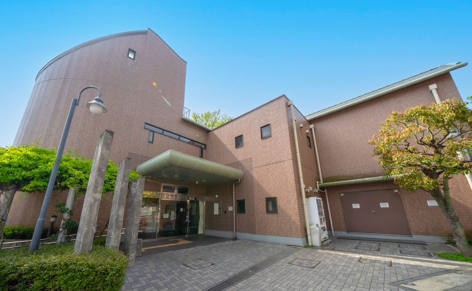 やすらぎ会館の建物外壁